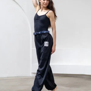 sauna pants for dancers - Barre Trash heat retention warm-up pants in black